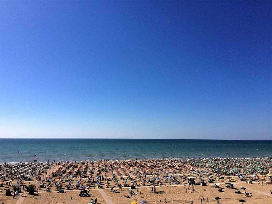 Condominio Bel Sole Бібіоне Екстер'єр фото